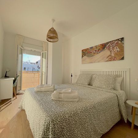 Apartamento La Botica Garaje Incluido Huelva Bagian luar foto